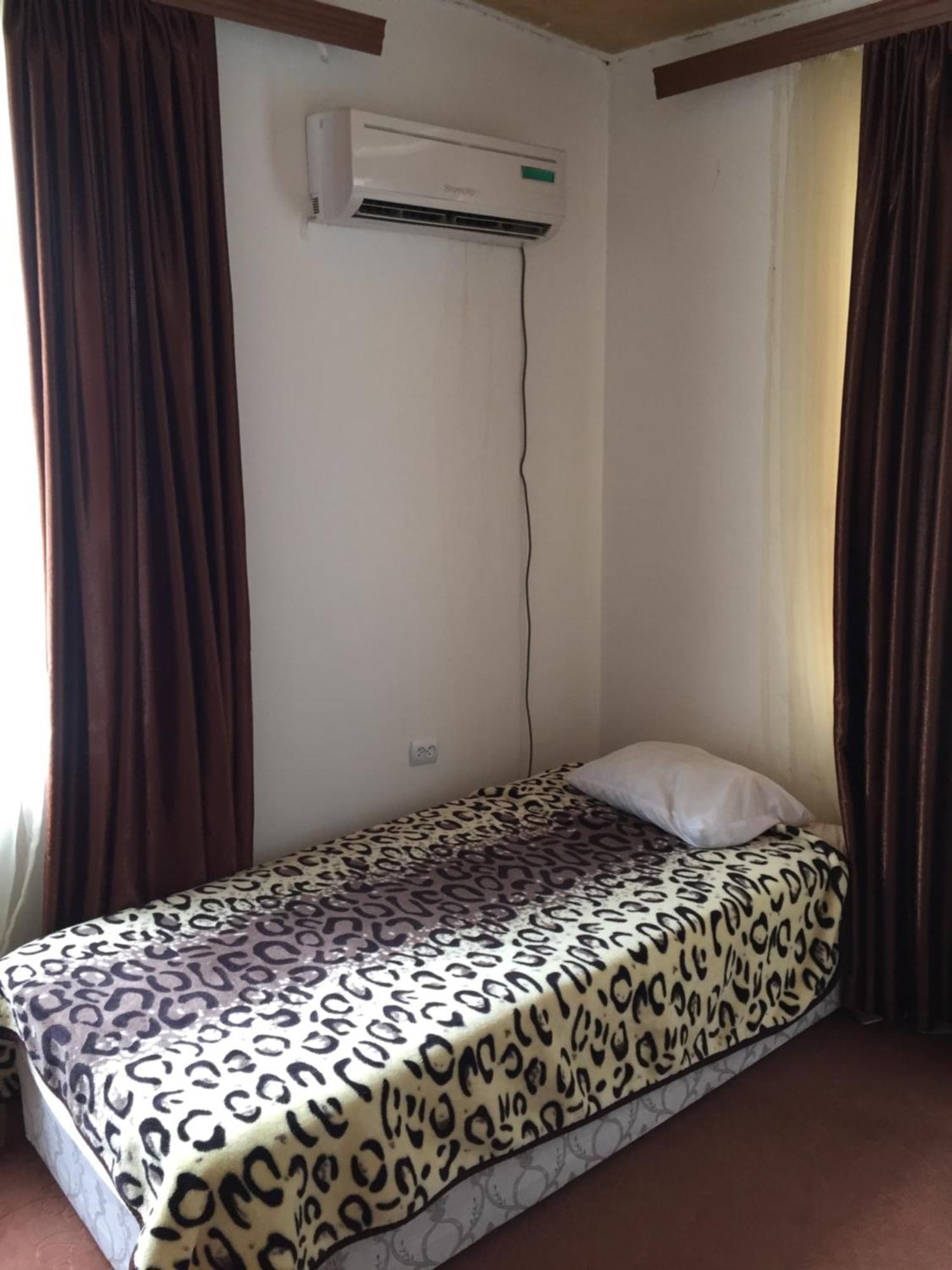 Hostel One Lankaran Bagian luar foto